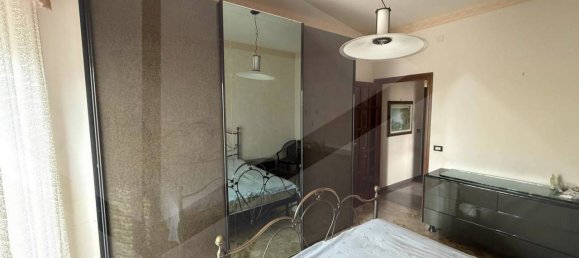 3 rooms Apartment in Bari, Italy No. 21011 26