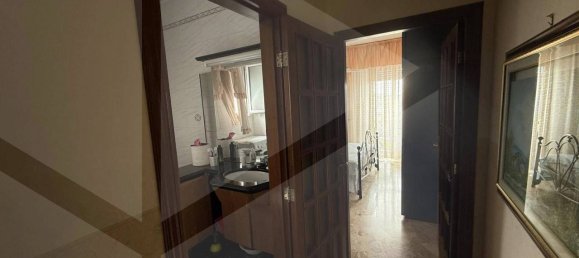 3 rooms Apartment in Bari, Italy No. 21011 18