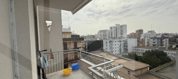 3 rooms Apartment in Bari, Italy No. 21011 14