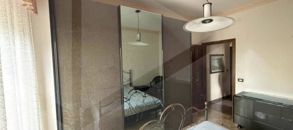 3 rooms Apartment in Bari, Italy No. 21011 24