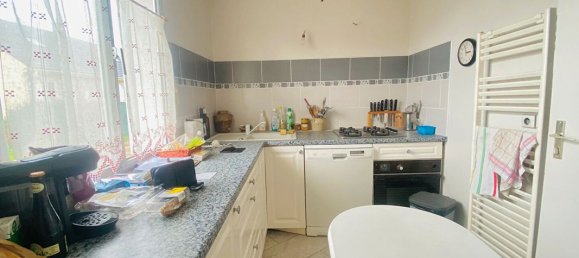 Дом с 3 спальнями в Нёйи-ан-Тель, Франция № 213964 3