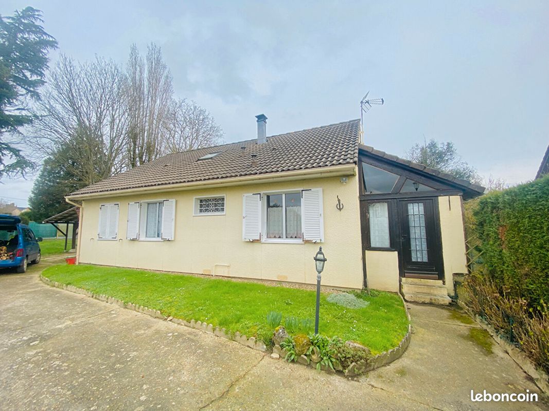 Дом с 3 спальнями в Нёйи-ан-Тель, Франция № 213964