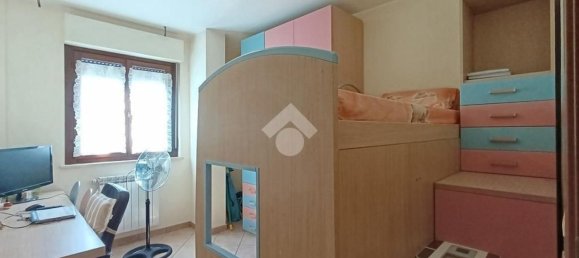 Квартира с 3 спальнями в Пинето, Италия № 318669 9