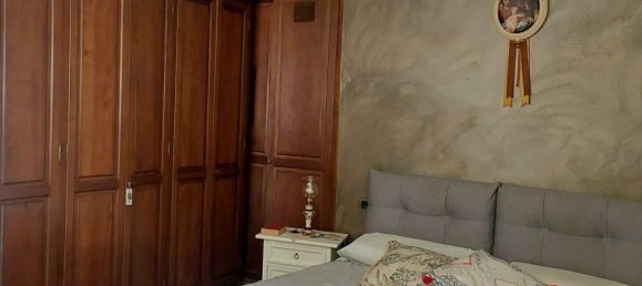 Casa de 4 dormitorios en Vibo Valentia, Italy No. 335455 8