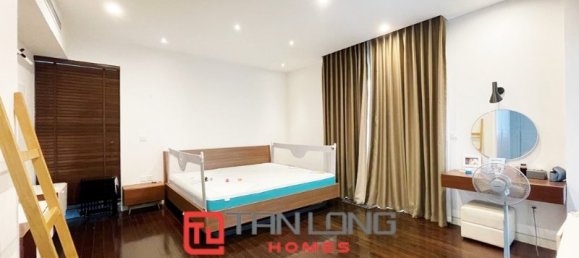 6 Schlafzimmer Villa in Long Bien, Vietnam, Nr. 557 10