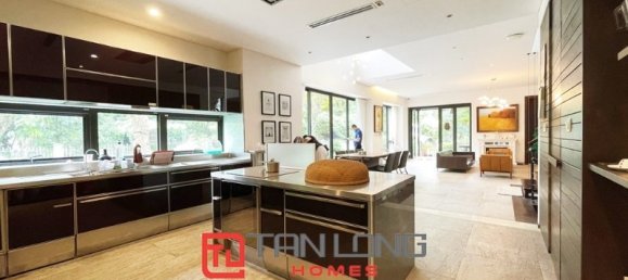 6 Schlafzimmer Villa in Long Bien, Vietnam, Nr. 557 9