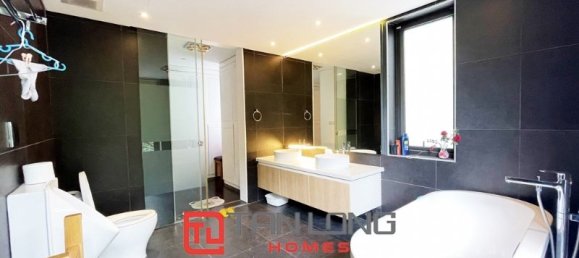 6 Schlafzimmer Villa in Long Bien, Vietnam, Nr. 557 12