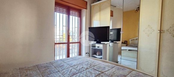 3 bedrooms Apartment in Casavatore, Italy No. 69620 5