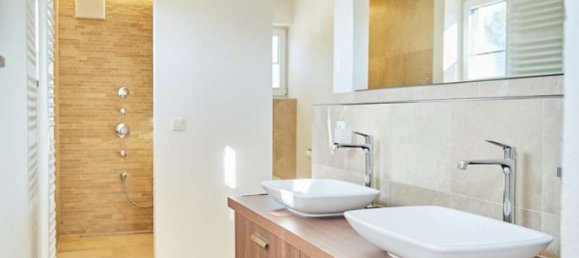 5 bedrooms House in Lindau, Germany No. 175163 2