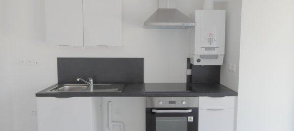 1 bedroom Apartment in Reims, France No. 44570 4