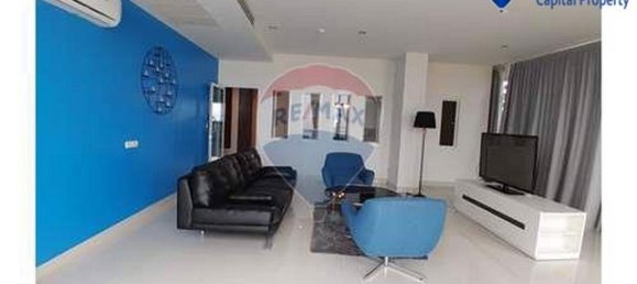 4 bedrooms Condo in Pattaya, Thailand No. 12211 4