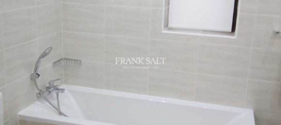 3 bedrooms Apartment in Sliema, Malta No. 3301 33