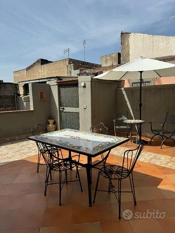 Квартира с 4 комнатами в Катания, Италия № 278872