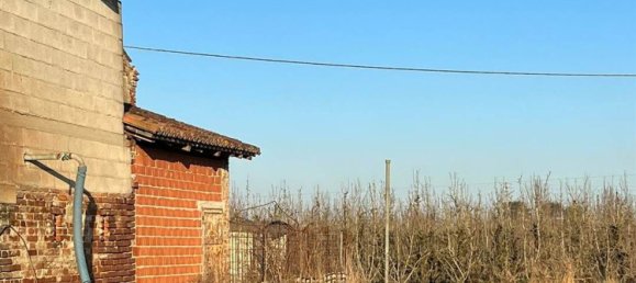 5 rooms House in Suzzara, Italy No. 145811 3