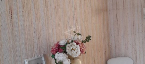 2 bedrooms House in Chartres, France No. 63012 4