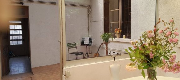 2 bedrooms House in Chartres, France No. 63012 3