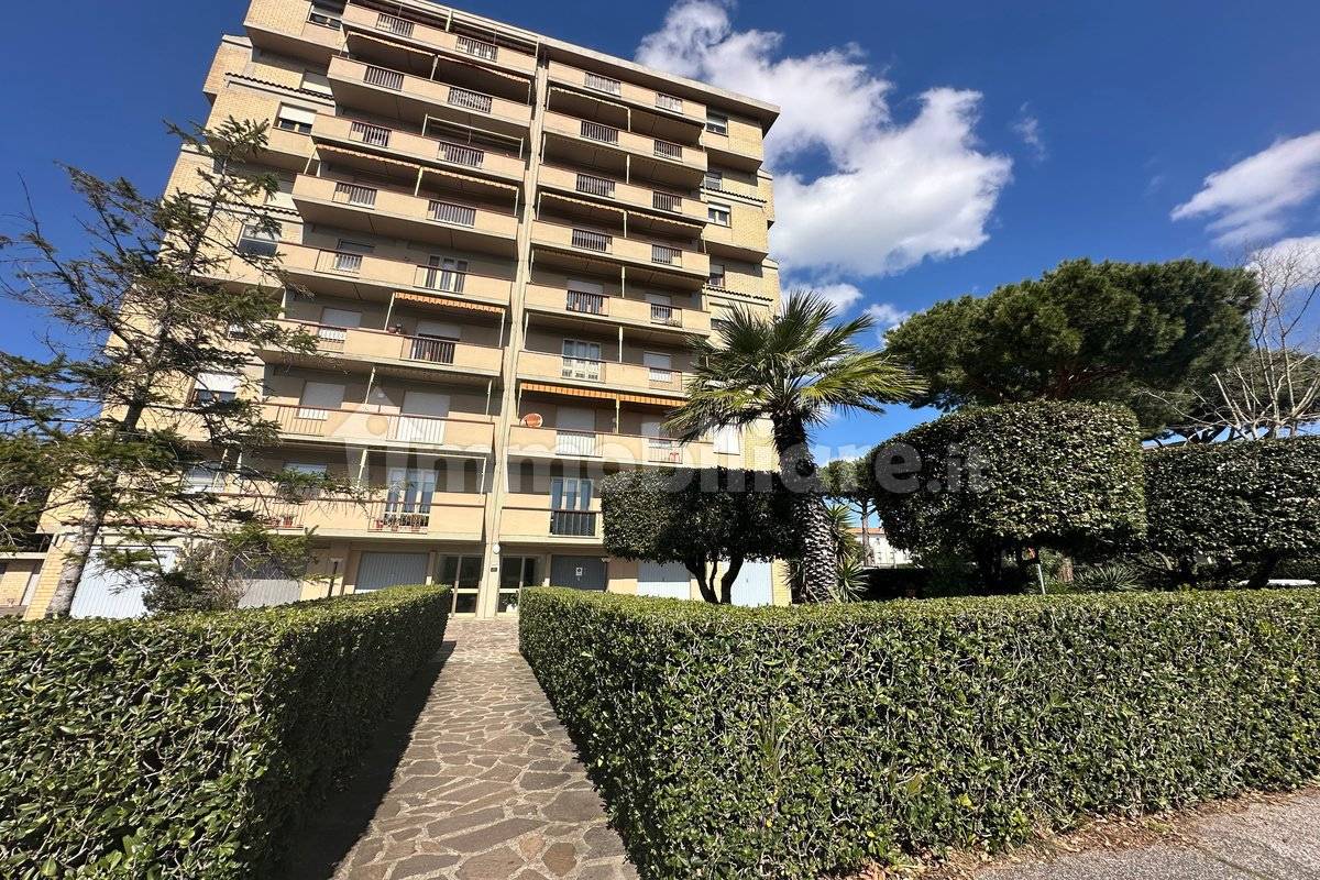 3 bedrooms Apartment in Rosignano Marittimo, Italy No. 49353