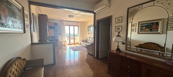 3 bedrooms Apartment in Rosignano Marittimo, Italy No. 49353 6