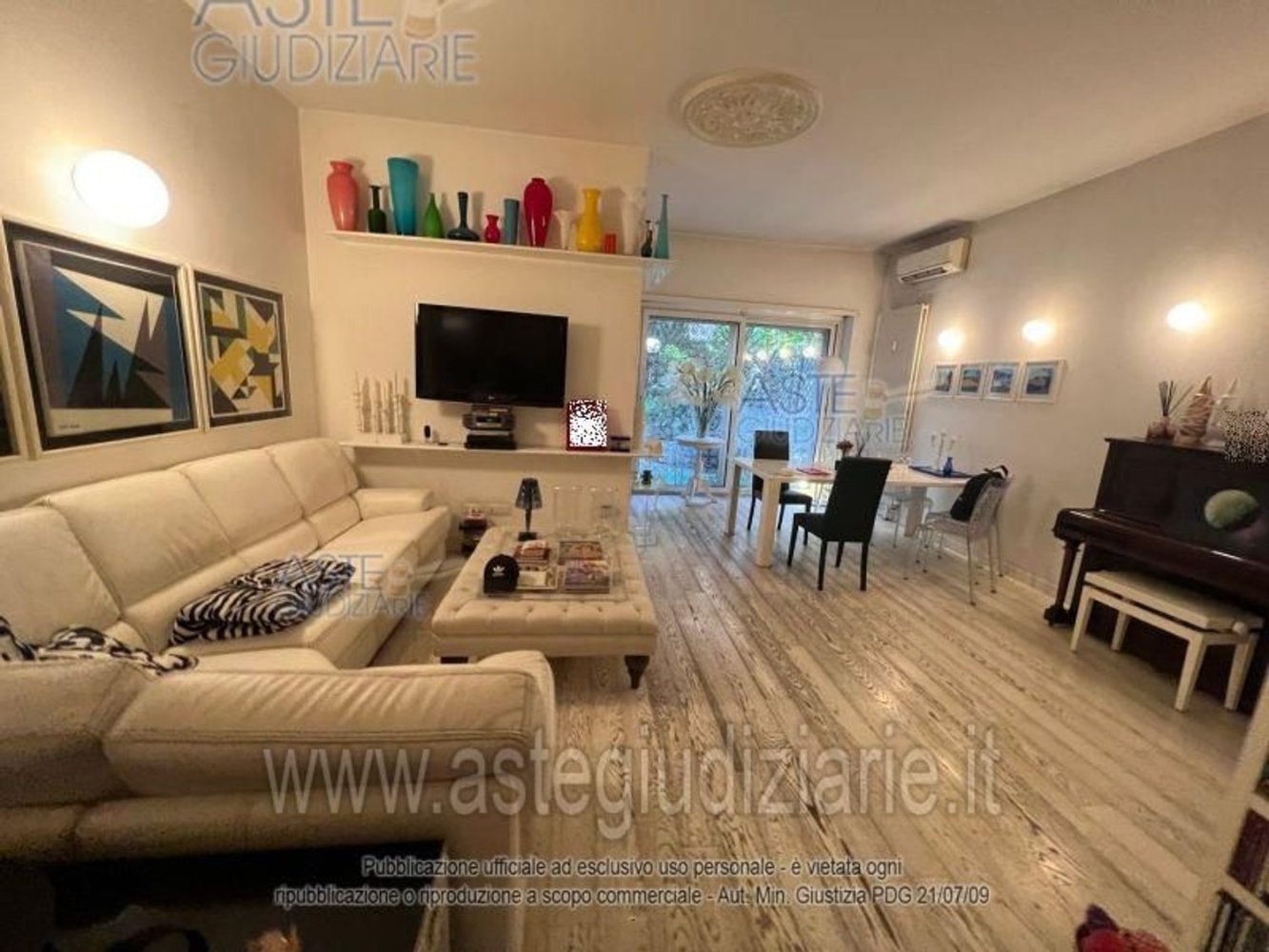 11-Zimmer Haus in Rome, Italy, Nr. 32405