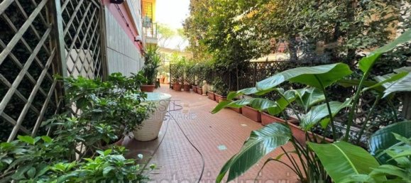 11-Zimmer Haus in Rome, Italy, Nr. 32405 18