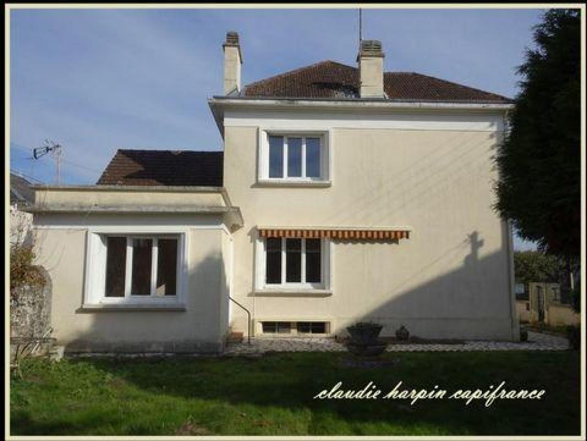 4 chambres Maison à Parthenay, France No. 32458