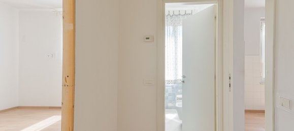 Apartamento T3 em La Spezia, Italy N.º 314282 13