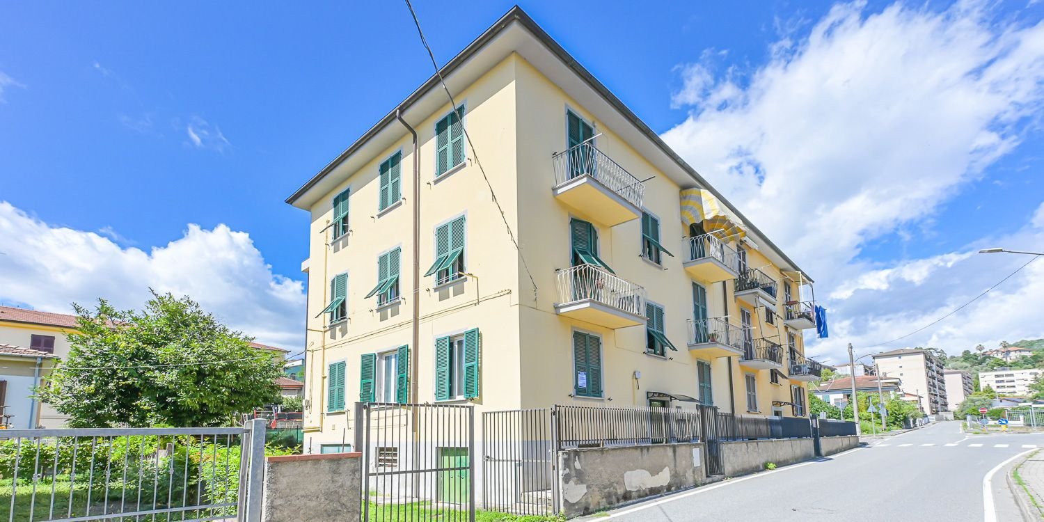 Apartamento T3 em La Spezia, Italy N.º 314282