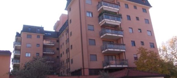 Studio in Milan, Italy, Nr. 243924 9