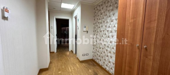 Квартира с 2 спальнями в Рим, Италия № 119342 27