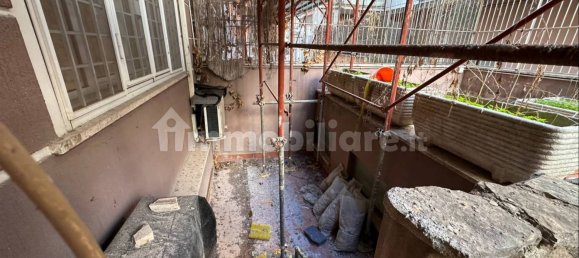 Квартира с 2 спальнями в Рим, Италия № 119342 18