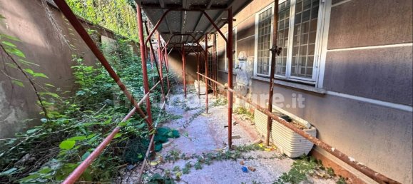 Квартира с 2 спальнями в Рим, Италия № 119342 22