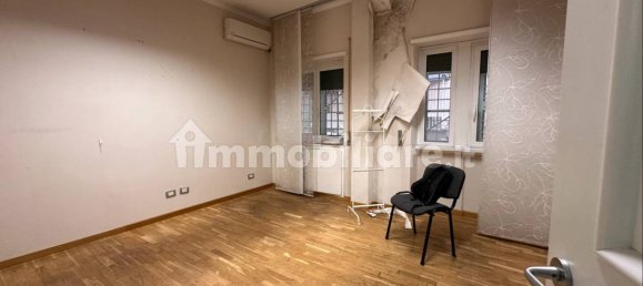 Квартира с 2 спальнями в Рим, Италия № 119342 11