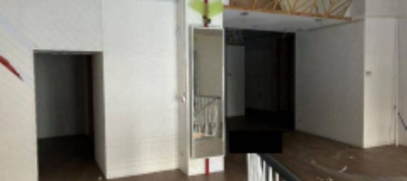 Büro in Busto Arsizio, Italy 356m², Nr. 306803 9