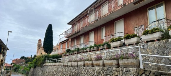 2 Schlafzimmer Wohnung in Cervo, Italy, Nr. 268199 3