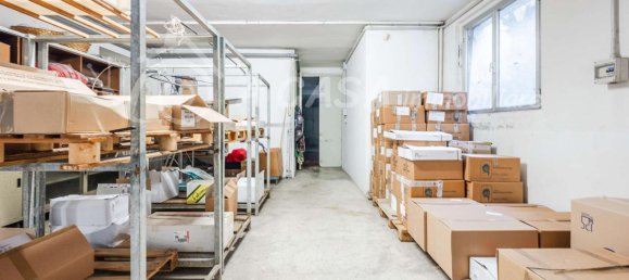 6-salle Villa à Medesano, Italy No. 150150 24