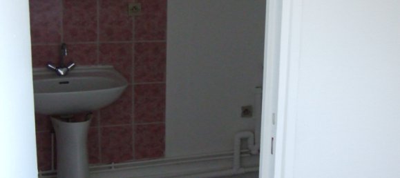 1 bedroom Apartment in Amiens, France No. 263509 2