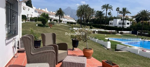 4 Schlafzimmer Doppelhaus in Marbella, Spain, Nr. 149148 2