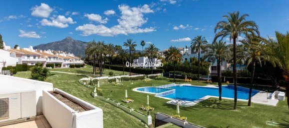 4 Schlafzimmer Doppelhaus in Marbella, Spain, Nr. 149148 25