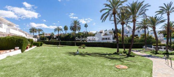 4 Schlafzimmer Doppelhaus in Marbella, Spain, Nr. 149148 42