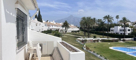 4 Schlafzimmer Doppelhaus in Marbella, Spain, Nr. 149148 4