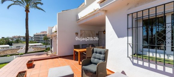 4 Schlafzimmer Doppelhaus in Marbella, Spain, Nr. 149148 16