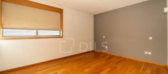 4 غرف نوم منزل ذو طابقين في Matosinhos, Portugal رقم 137347 21