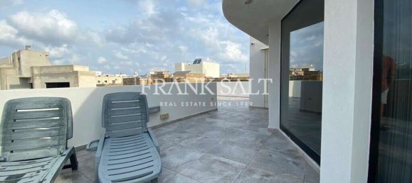 3 Schlafzimmer Maisonette-Wohnung in Swieqi, Malta, Nr. 9959 4
