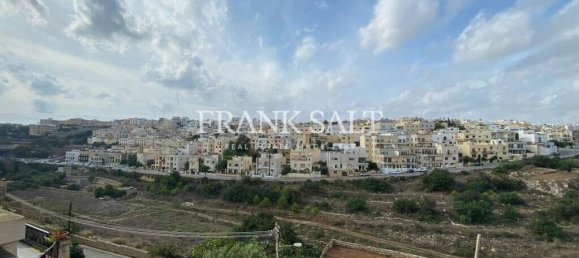 3 Schlafzimmer Maisonette-Wohnung in Swieqi, Malta, Nr. 9959 14