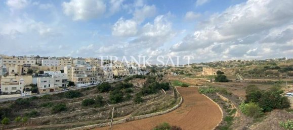 3 Schlafzimmer Maisonette-Wohnung in Swieqi, Malta, Nr. 9959 13