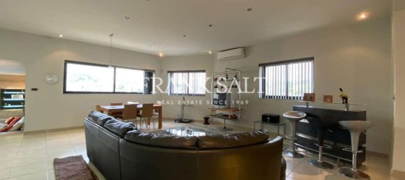 3 Schlafzimmer Maisonette-Wohnung in Swieqi, Malta, Nr. 9959 5