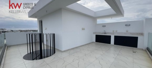 2 bedrooms Apartment for sale in Larnaca, Larnaka, Cyprus № 26046 9