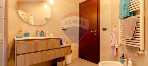 3 rooms Apartment in Casamassima, Italy No. 35490 11