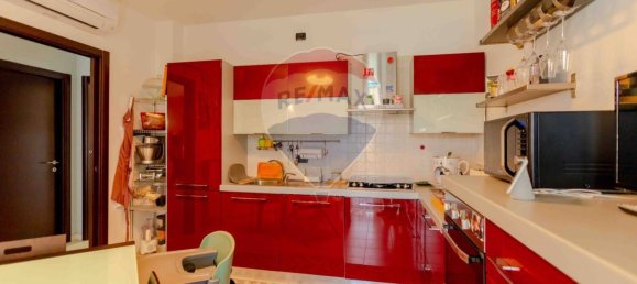 3 rooms Apartment in Casamassima, Italy No. 35490 6