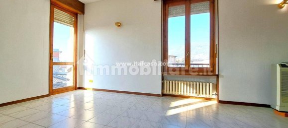 2 bedrooms Apartment in Alzano Lombardo, Italy No. 290411 10